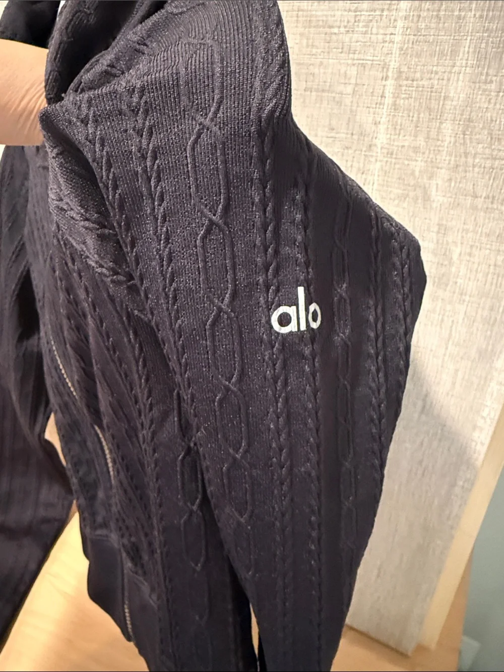 ALO Yoga Black Cable style Textured Hooded Zip Jacket Size S